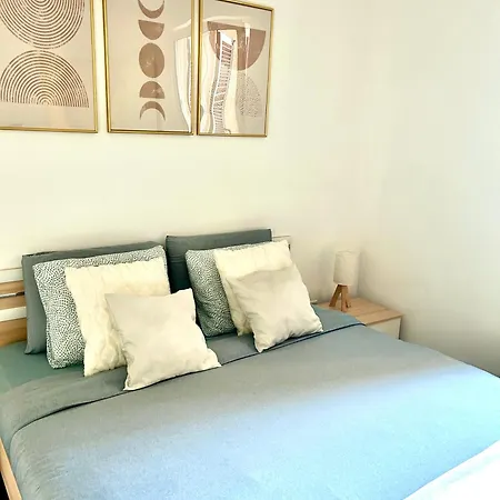 The Lakeside - Strategic Position! Апартаменты Лугано